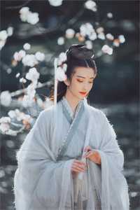 秦雪慕言卿的小说爱难折返免费阅读