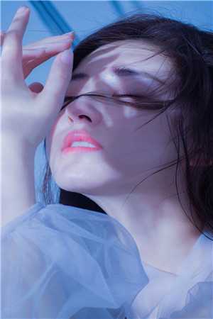 江寒林池妍丈夫为我竖起圣诞树，我递离婚协议小说