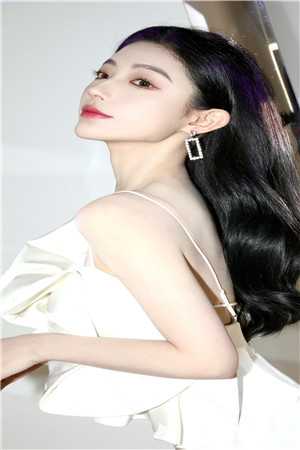咸鱼小妾温婉沈御