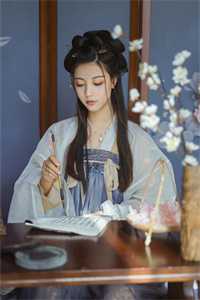 姨妈为了刁难我害死了自己的儿子小说徐小华小华