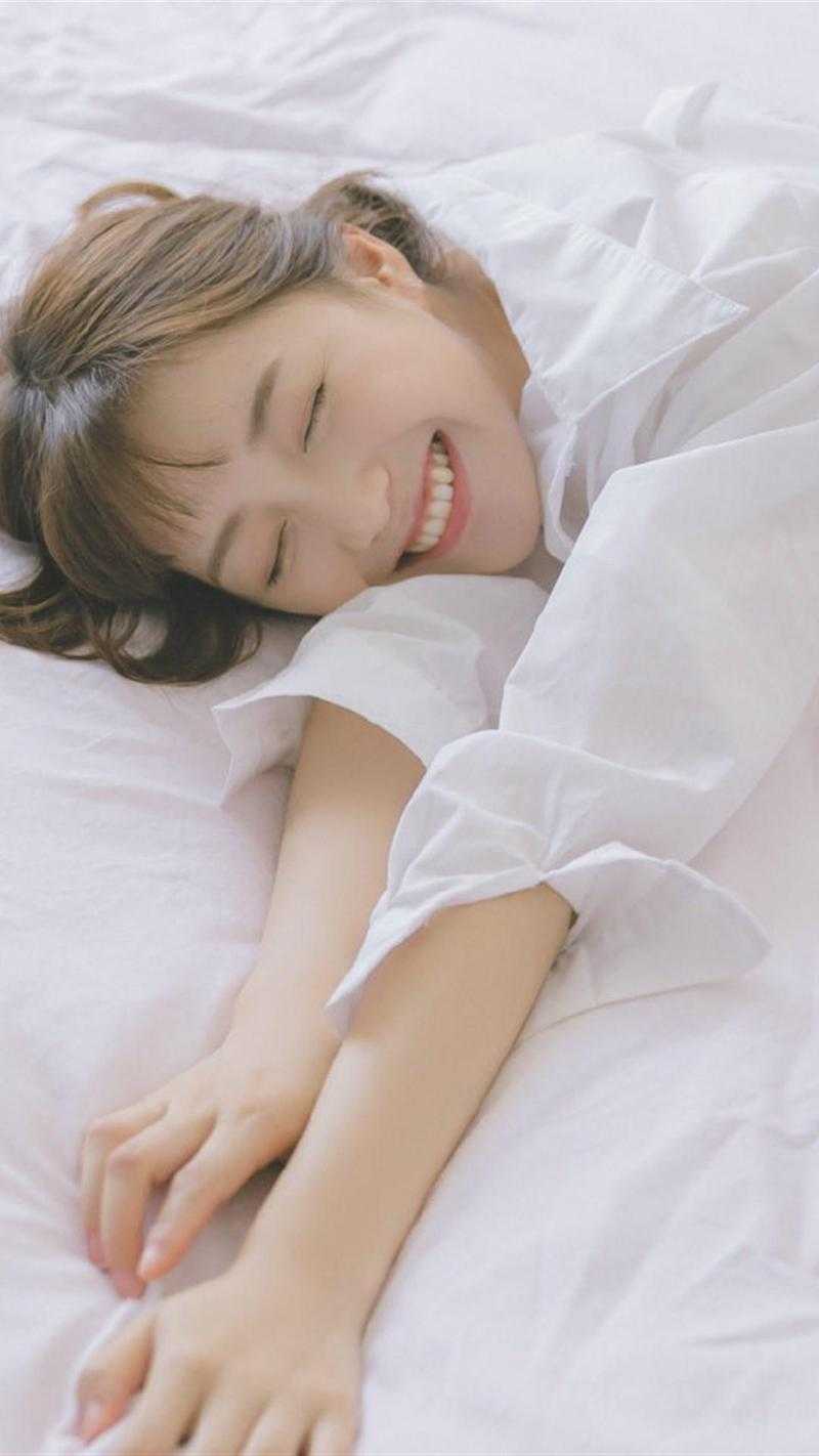 落花不折枝，你我不相见完结版小说安安艾薇