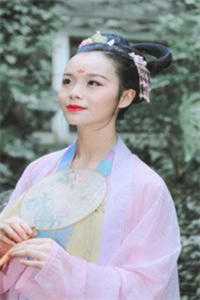 小姑子羊水栓塞，医科圣手老公却在陪白月光陈年白月光结局+番外