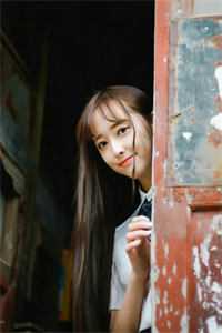 朵朵柳如烟的小说女儿的一声妈妈，下场却是死亡